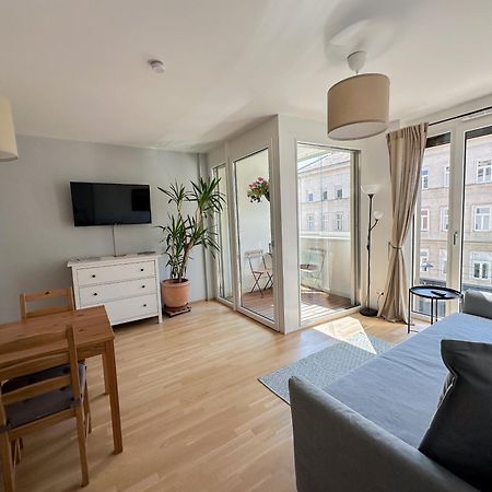 Vienna Sunny Side Up Apartments מראה חיצוני תמונה