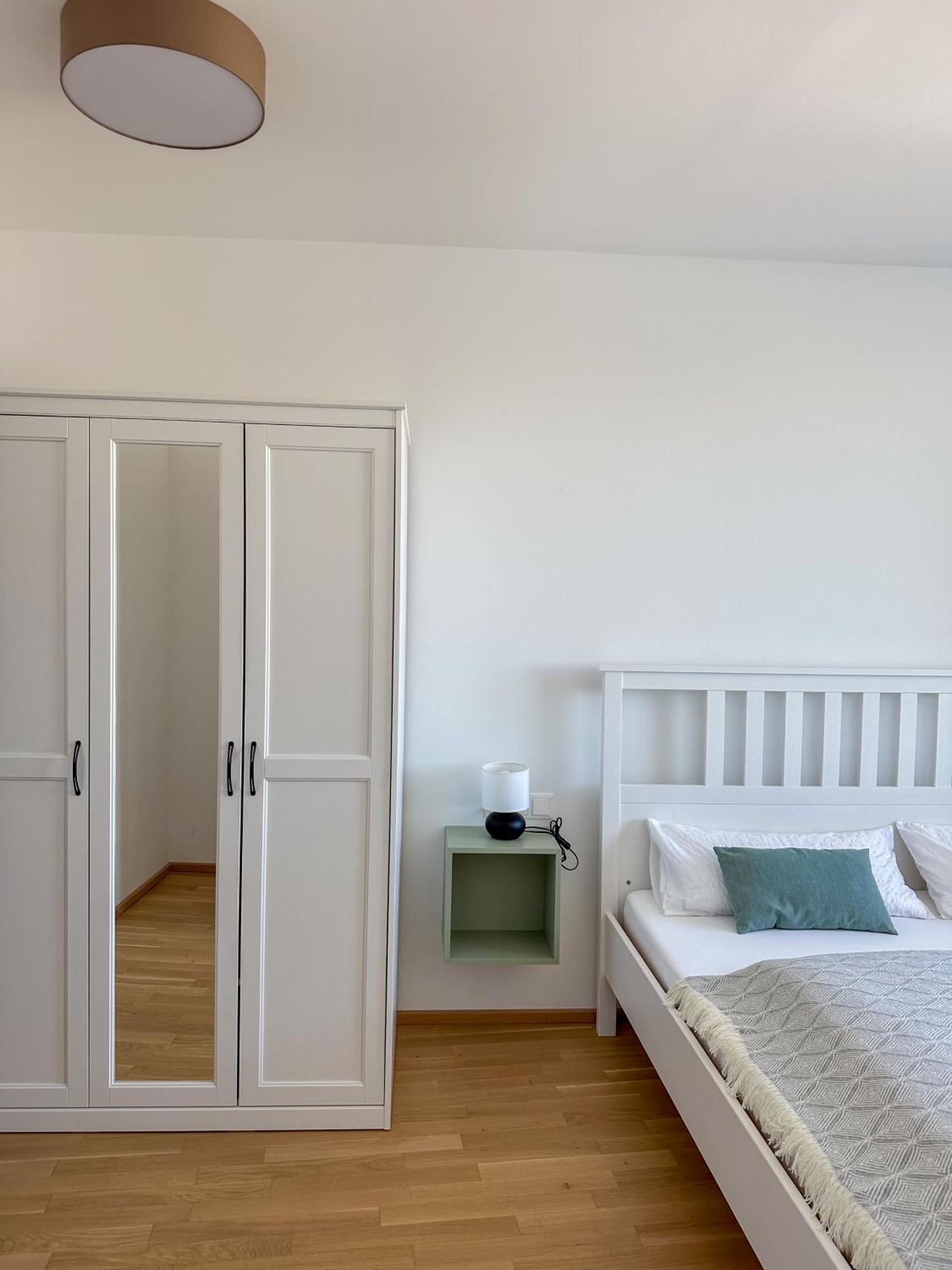 Vienna Sunny Side Up Apartments מראה חיצוני תמונה