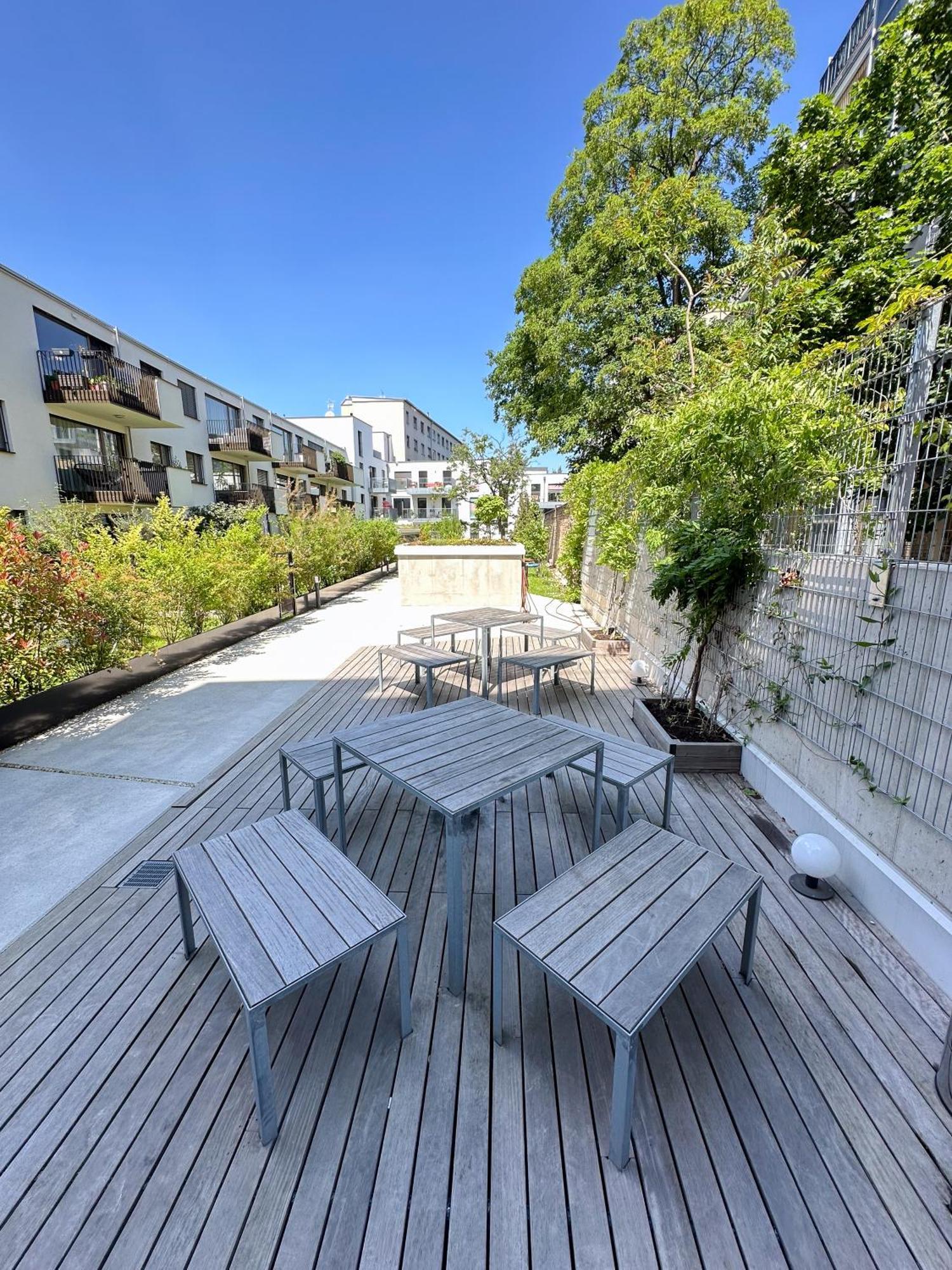 Vienna Sunny Side Up Apartments מראה חיצוני תמונה