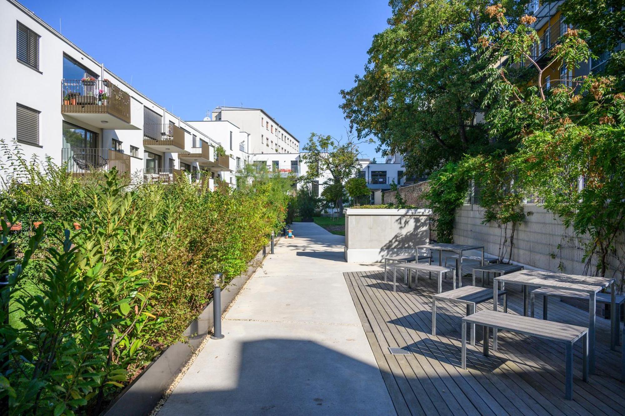 Vienna Sunny Side Up Apartments מראה חיצוני תמונה